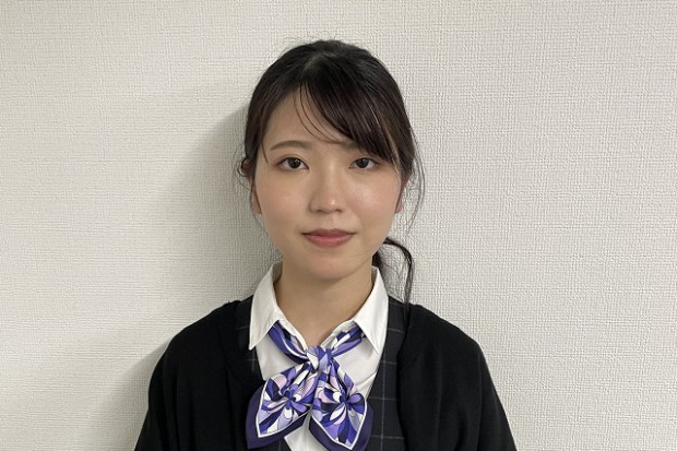 足立 吏瑛菜